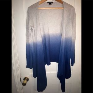 💙💙C BY BLOOMINGDALES 100% 2 PLY CASHMERE DRAPE OMBRÉ BLUE AND GRAY CARDI…